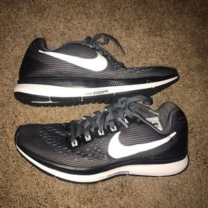 Nike Zoom Pegasus Women’s 6.5